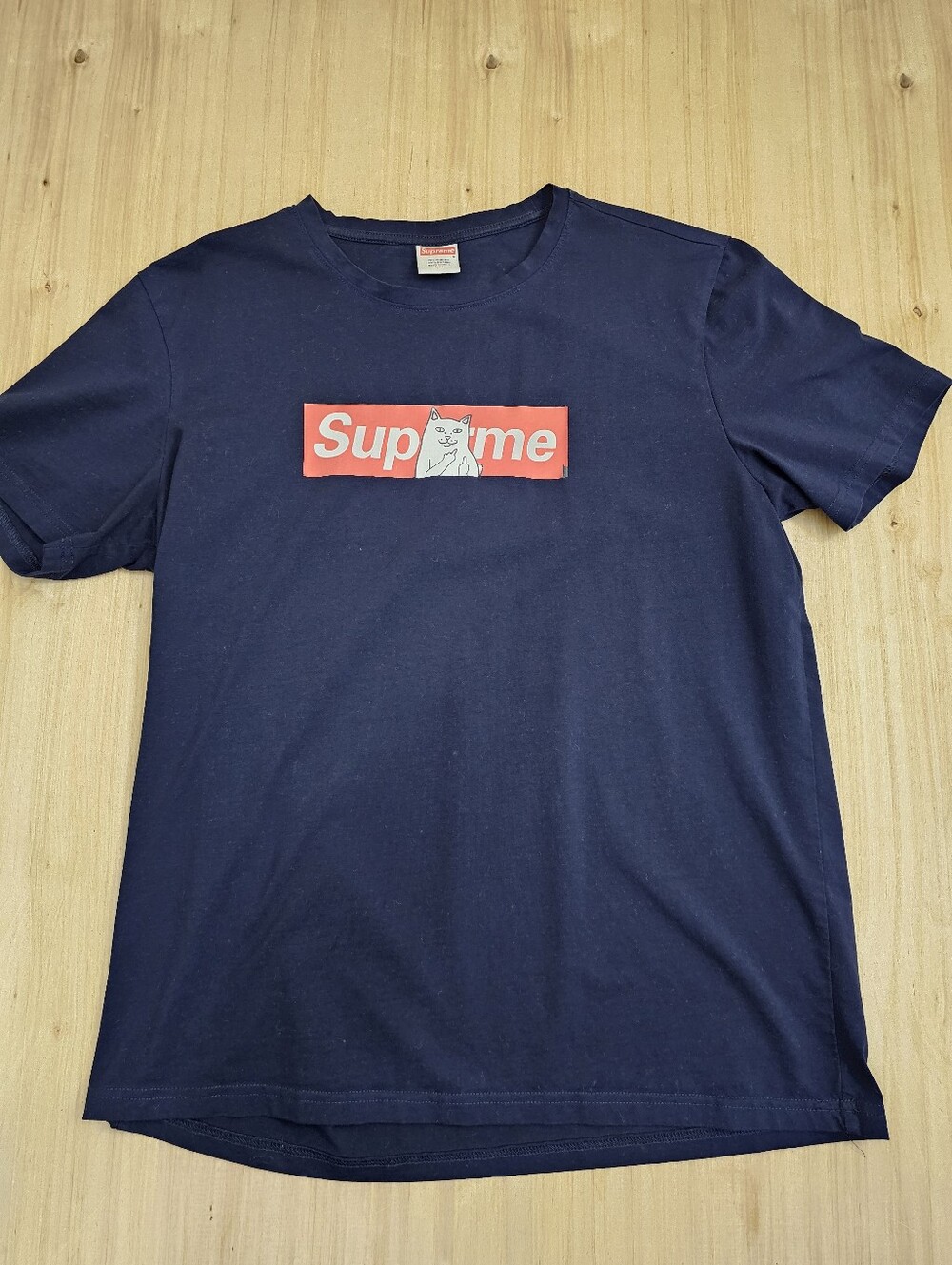 Supreme Navy Blue Graphic Logo T-Shirt with Red Box Logo Cat "Rare"